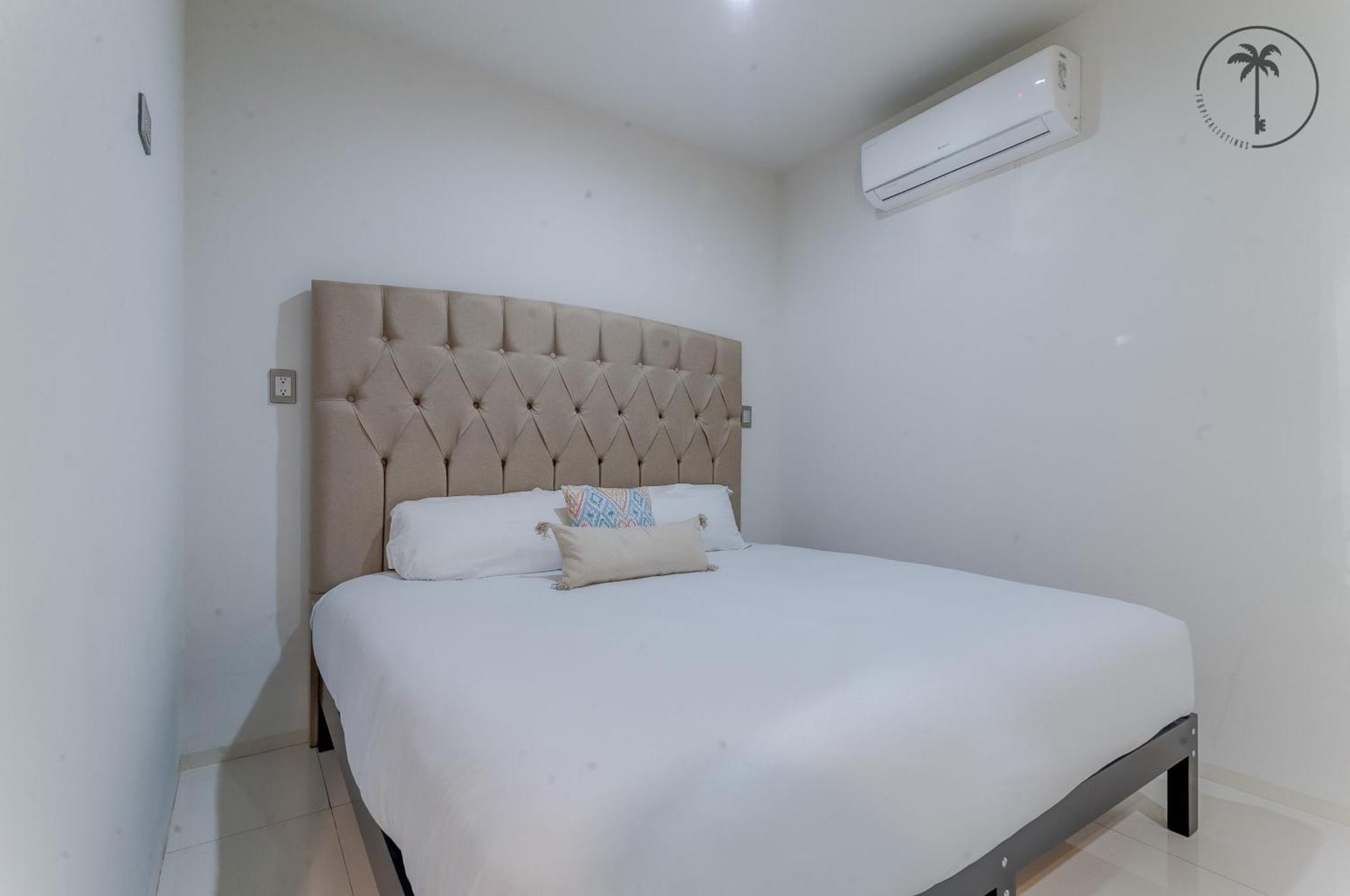 Alfa - Dpto 2 Hab En Zona Centrica Y Cerca De La Playa Apartman Mazatlán Kültér fotó